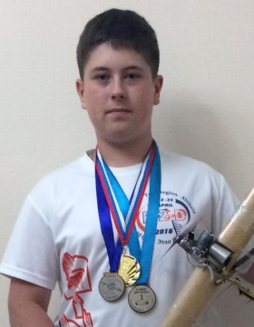 Баранов Денис